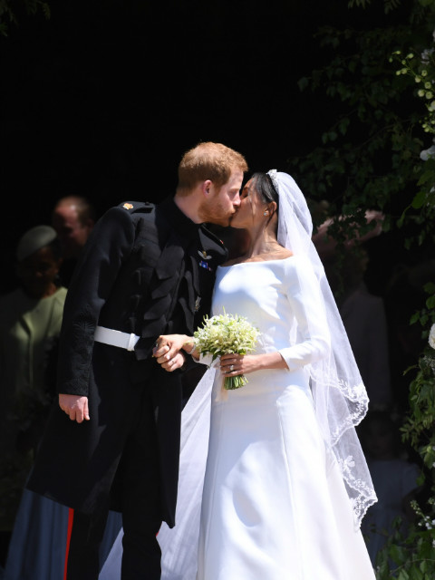 哈里&amp;梅根：皇室婚礼封面图