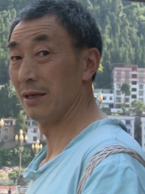 背二哥公寓封面图