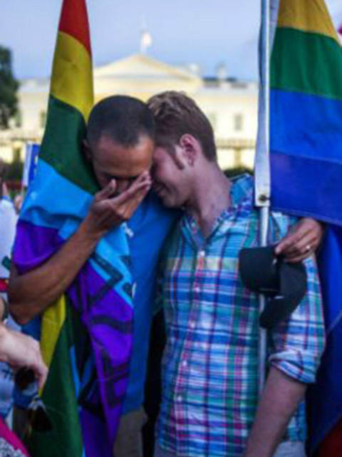 恐同：秘密网络封面图