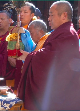 屋脊的慧眼封面图